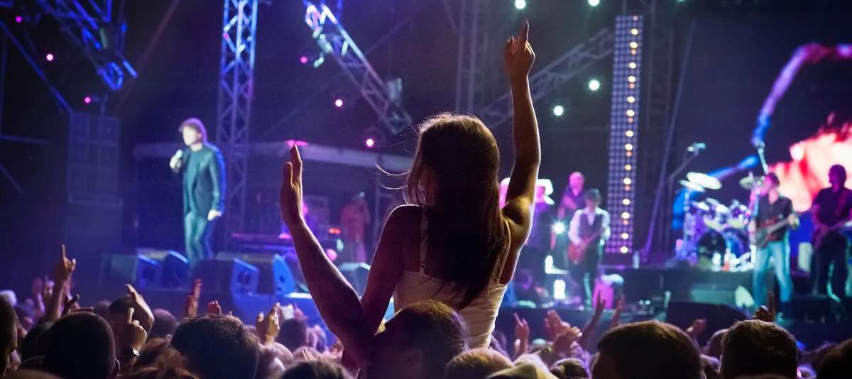 Beste Stimmung beim Konzert mit der Fancrowd vor der Bühne