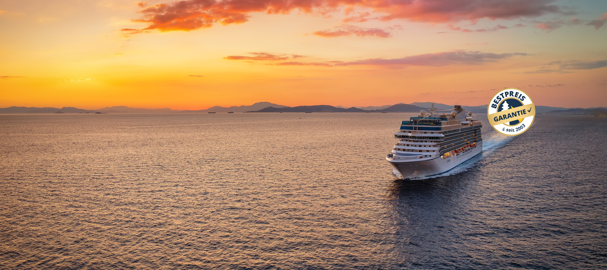 schiff auf wasser bei sonnnuntergang, bestpreis